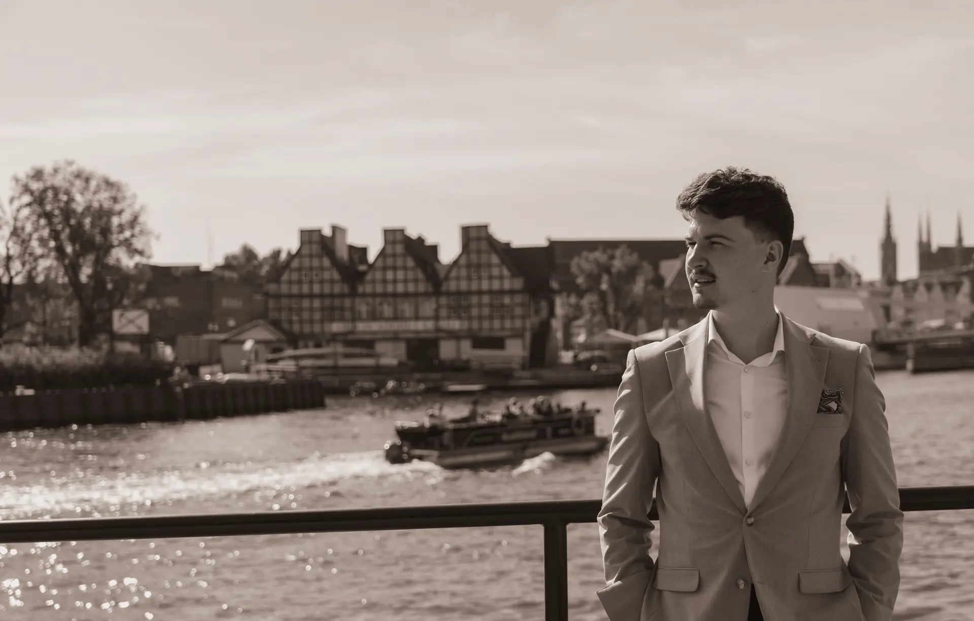 Maciej Szwałek - Pośrednik Nieruchomości